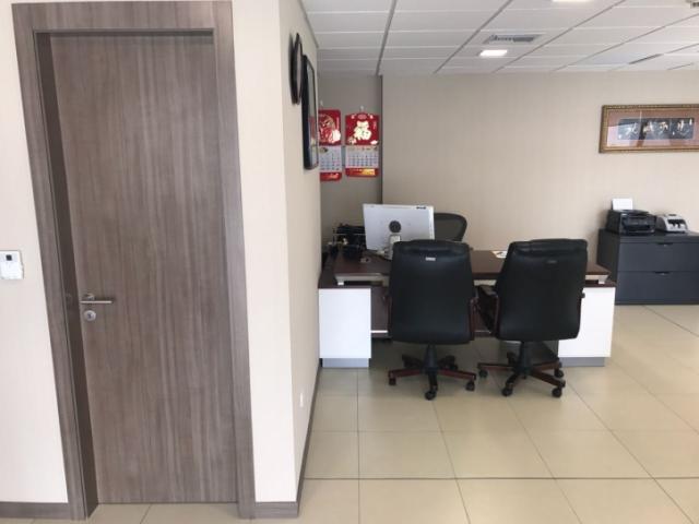 LOCAL COMERCIAL para Venta en Guayaquil - 4