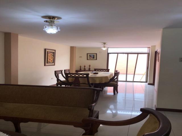 #657 - CASAS para Venta en Guayaquil - G - 1