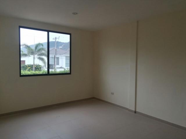 CASAS para Venta en Guayaquil - 4