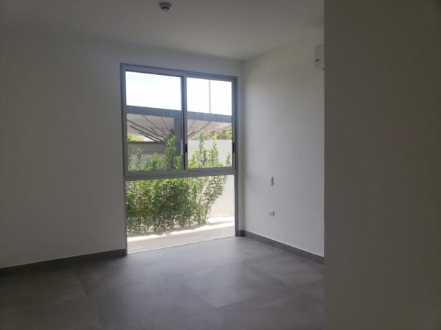 #690 - DEPARTAMENTOS para Venta en Guayaquil - G
