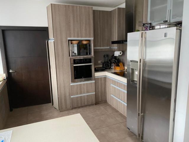 #894 - DEPARTAMENTOS para Venta en Guayaquil - G