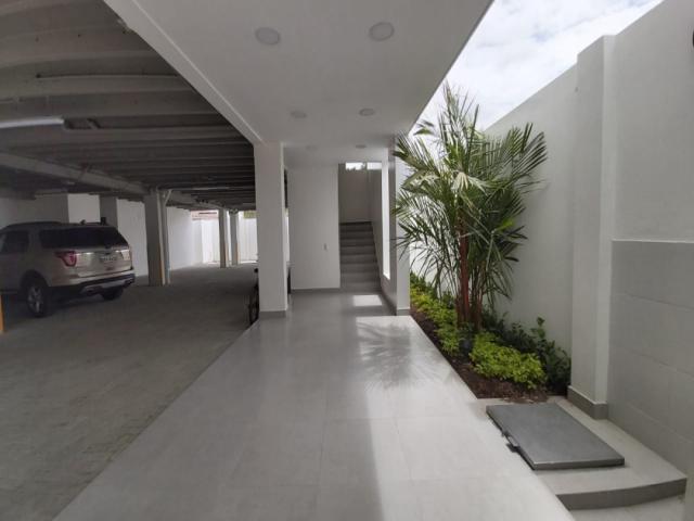 DEPARTAMENTOS para Venta en Santa Elena - 5