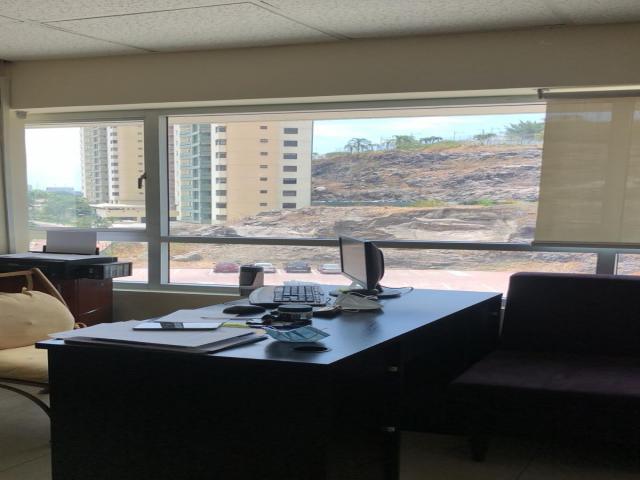 #1068 - OFICINAS para Venta en Guayaquil - G - 1