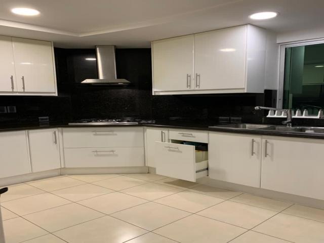 #1098 - DEPARTAMENTOS para Venta en Guayaquil - G