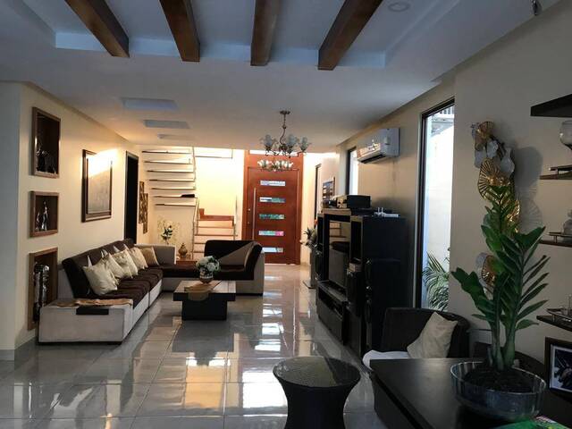 #1212 - CASAS para Venta en Guayaquil - G