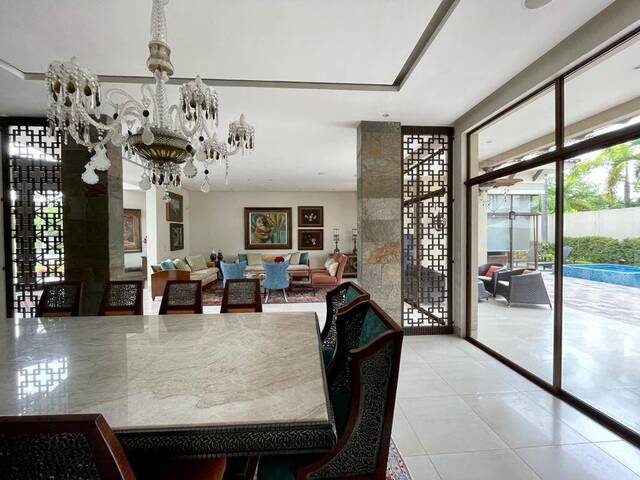 #1220 - CASAS para Venta en Guayaquil - G
