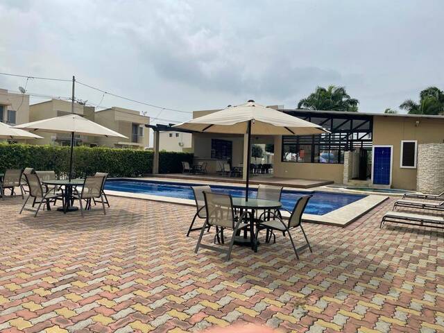 #1255 - CASAS para Venta en Guayaquil - G - 1