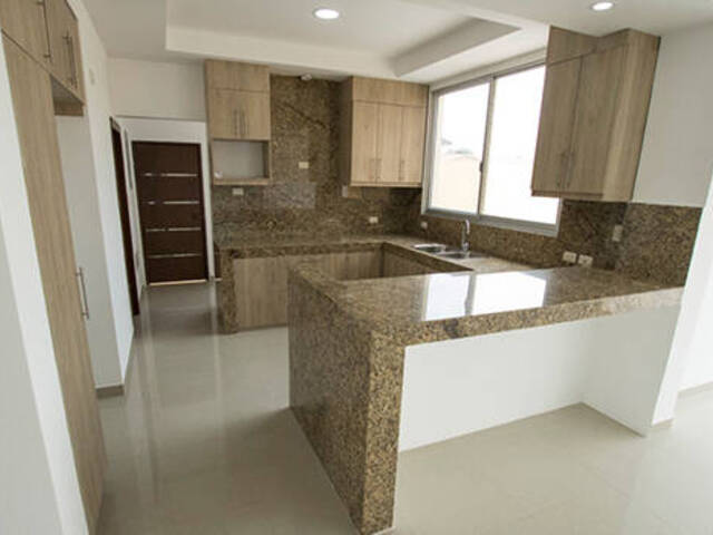 #1273 - CASAS para Venta en Guayaquil - G