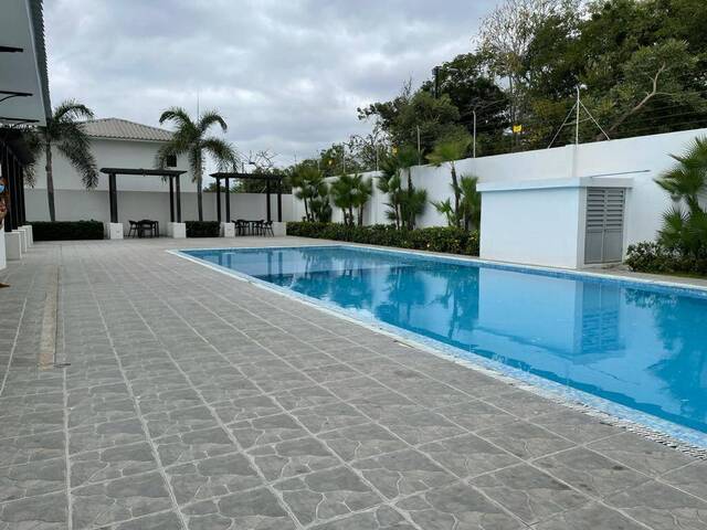 Venta en Via a la Costa - Guayaquil