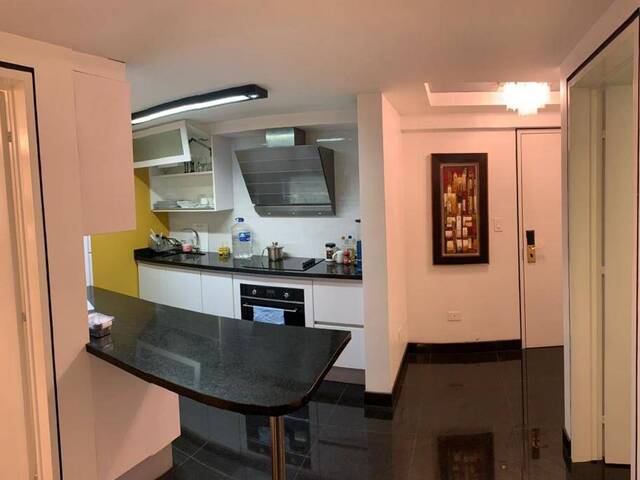 #1282 - SUITE para Venta en Quito - P - 2