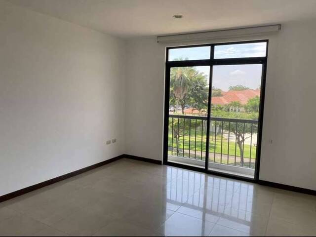 #1327 - DEPARTAMENTOS para Venta en Guayaquil - G