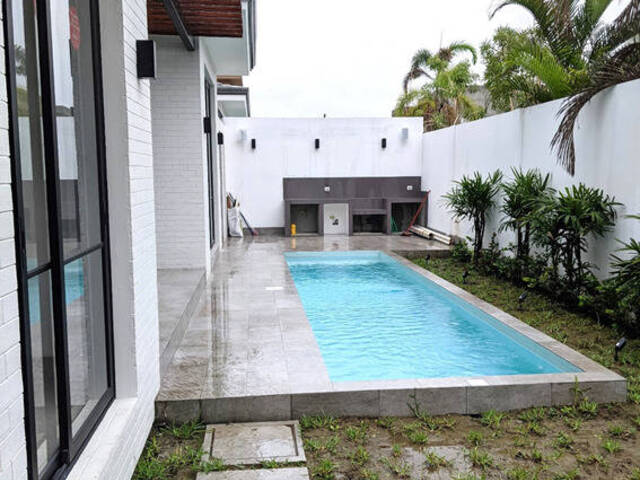 #1352 - CASAS para Venta en Guayaquil - G - 2