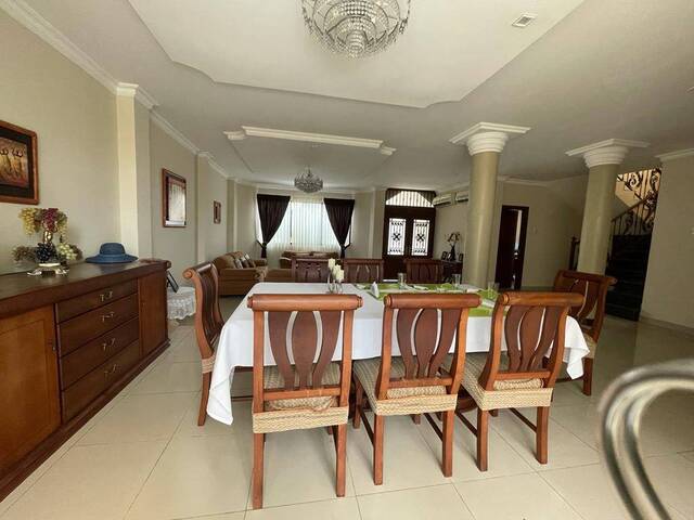 CASAS para Venta en Guayaquil - 4
