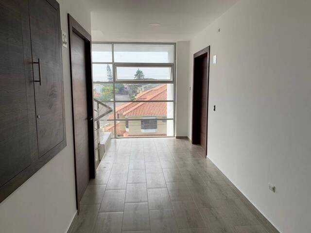 Venta en Via a la Costa - Guayaquil