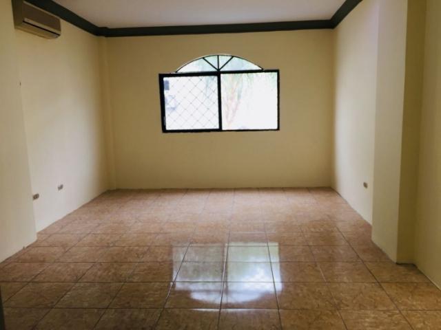 CASAS para Venta en Guayaquil - 5