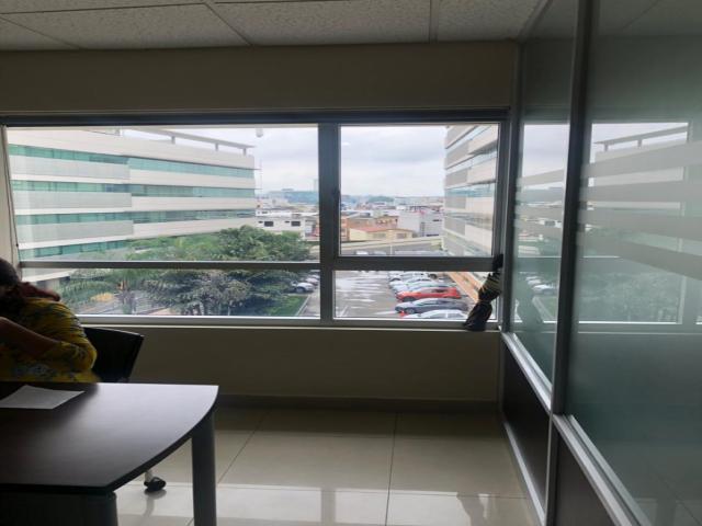 #610 - OFICINAS para Venta en Guayaquil - G - 3